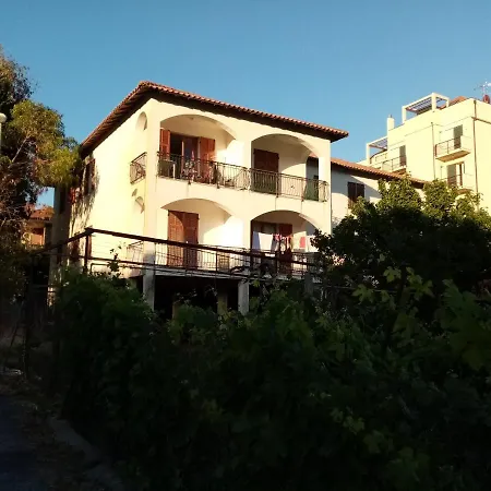 Il Vigneto ديانو كاستيلو